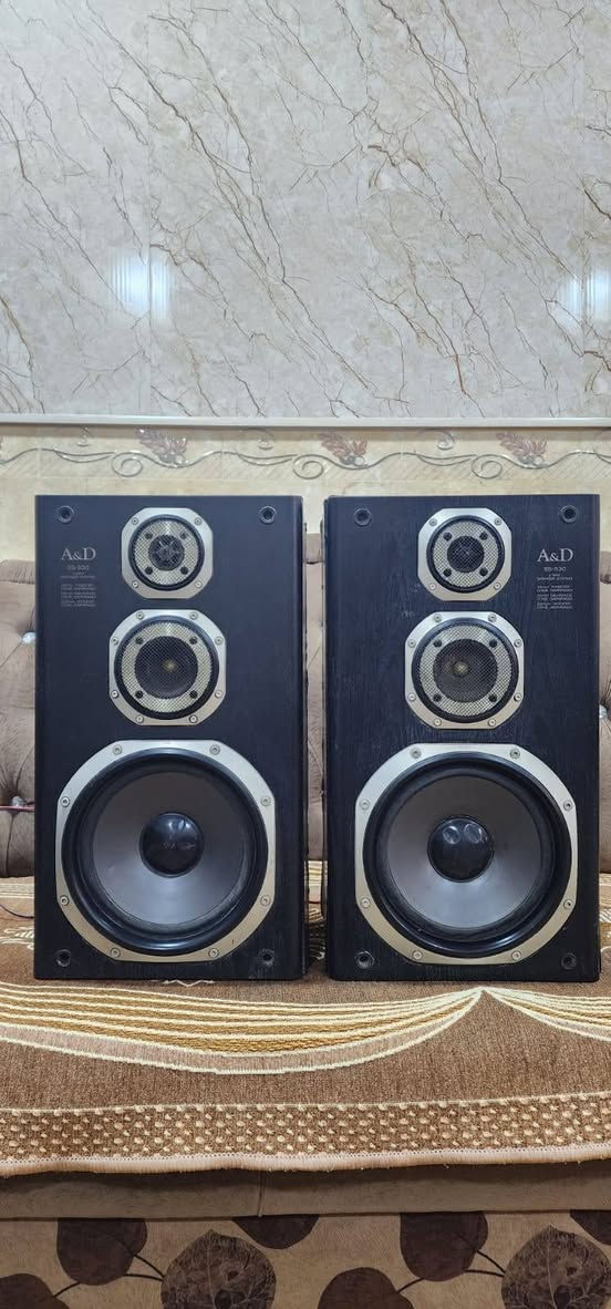 السلام عليكم سماعات شغالة قوتهم ١٠٠ واط ٦ اوم السعر ٥٠ الف مكان موصل والفيديو موجود بالمنشور يوجد توصيل


**إذا كنت صاحب هذا الإعلان وتريد حذفه لأي سبب، رجاءا أرسل رسالة إلى الدعم الفني**