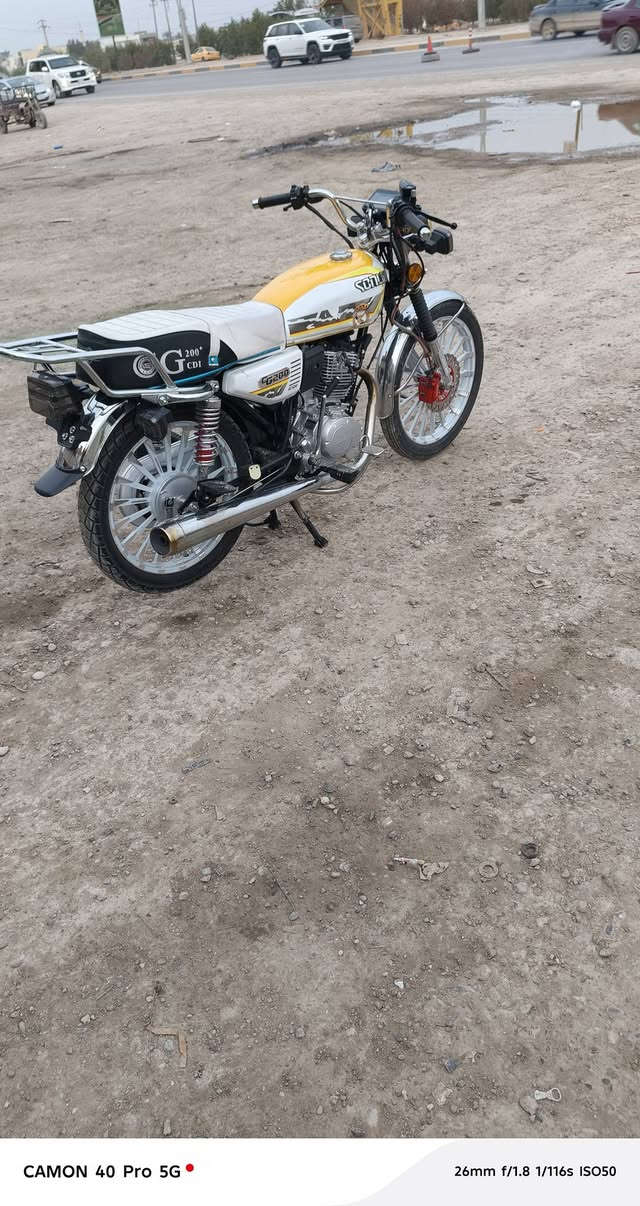 سلام عليكم دراجه سيفان مديل 25 بعده زيرو متشيه بس ٤٠٠٠ مكينه ميتين لدراجه جديده معنه لكلمه مكاني خالص هبهب السعر 750 وبيه مجال ***********
