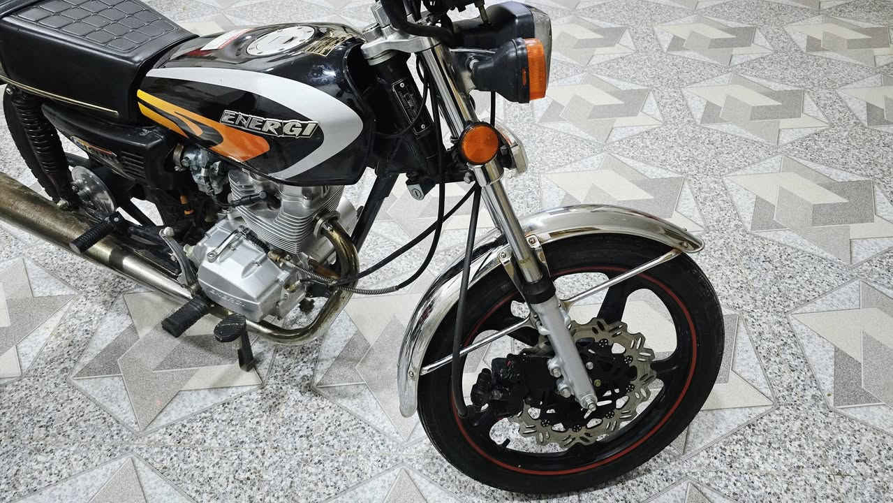 لبيع دراجه ايران نوع نيرجي مكفؤله لادخن لاتبخر لاتنقص البيع سعر خاص مكان ميسان ناحيه كميت ***********///***********
