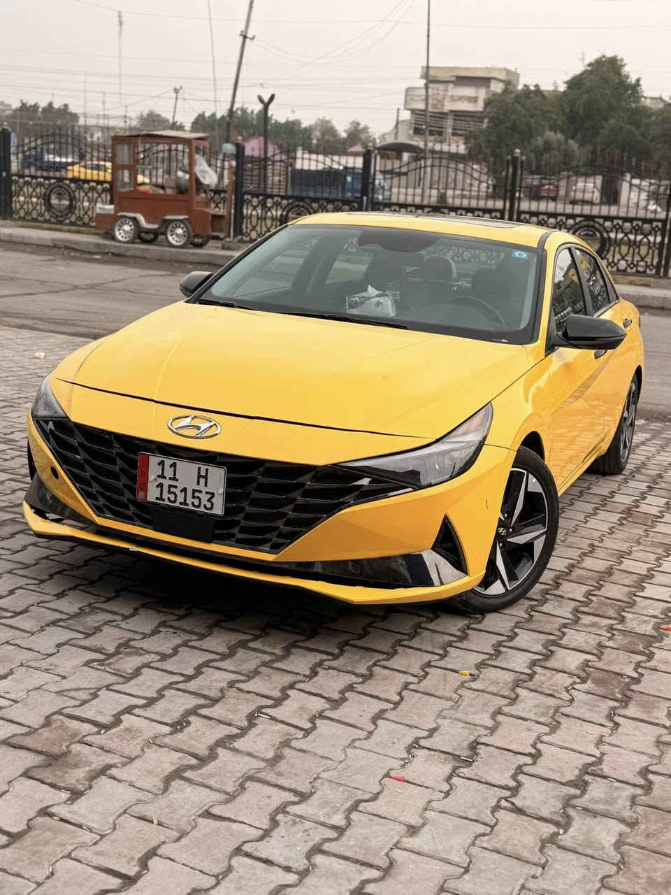 النترا هايبرد 2023
السياره فول ليمتد مواصفاتها معروفه 
السياره حادثها موضح بصورها وانطخت عندي هنا بلعراق والسياره مابيها قطره حار بس بارد 
وصبغتها حلوه السياره سعرها ب167  وبيها مجال قليل والماعاجبه سعر اتمنه لا يكسر بحلال العالم هواي سيارات وناس تبيع بسعر اليريدها  
رقمي واتساب ***********
