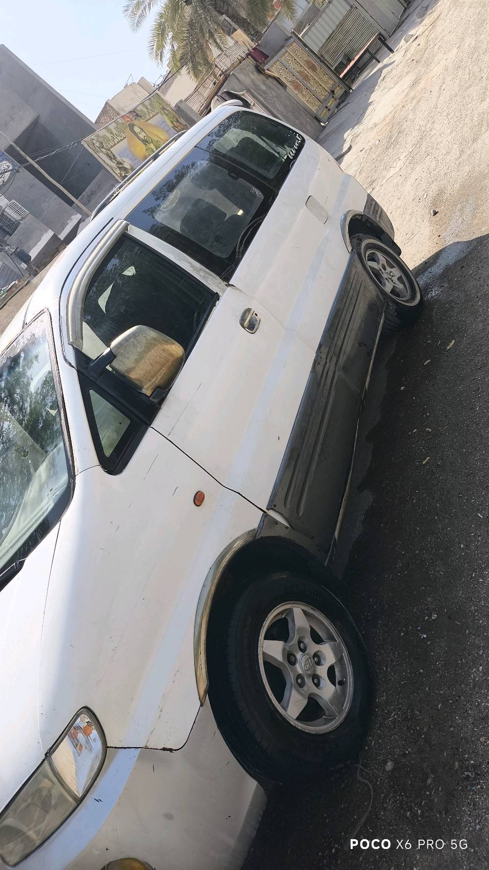 السلام عليكم ورحمة الله وبركاته.
للبيع سيارة ستاركس موديل 2000 محرك بي تبخير وتنقيص تبريد شغال المكان بغداد /مدينة الصدر السعر50 وبيها مجال 
للاستفسار : ***********