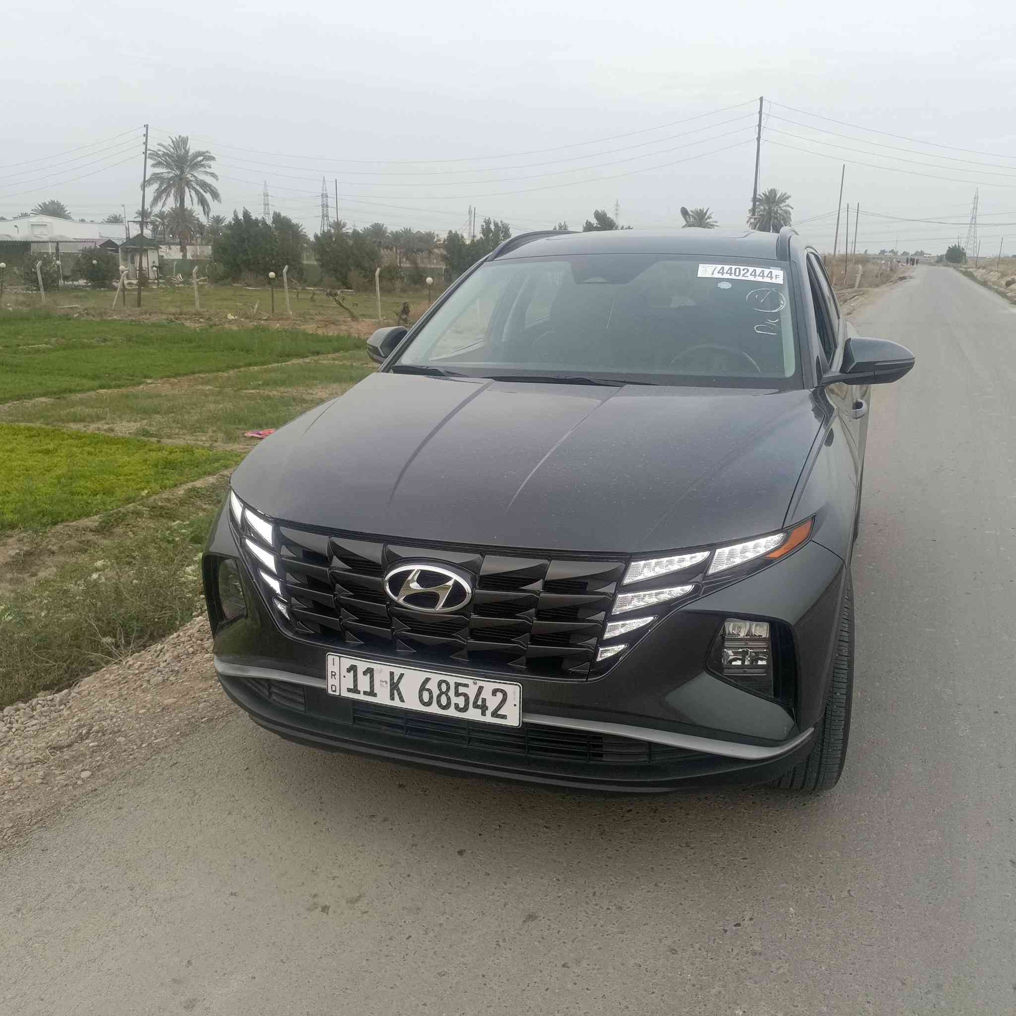 هيونداي توسان  2023
سعة المحرك : 2.5 GDi مع كير 8 نمر
 
وارد امريكي كلين تايتل بدون حادث

اللون الخارجي : ( فيراني
اللون الداخلي :  ( اسود )
قراءة العداد : 37mil

رقم بغداد بسمي هزه جديده

الاضافات

-بصمه تشغيل
-بصمه ابواب
-تشغيل عن بعد
-شاحن واير ليس
-صندوق كهرباء 
-رادار امامي قياده اليه
- نظام مساعدة عدم الانحراف عن الطريق 
-نظام carplay 
- شاشة وسطية كبيره 
- نظام النقطة العمياء ( حساس مرايا جانبيه)
- هاند بريك بصمة 
-اوتو هولد
-نظام توقف تلقائي عند الرجوع
 - كاميرة خلفية بدقة عالية 
 - نوع المقاعد: كهربائي  - تدفئة 
- المصابيح:  زينون - إضاءة ليد- ليزر
- دخول ذكي  

للاستفسار الاتصال على الرقم
‏‪***********‬‏
السعر 220 وبيه مجال
