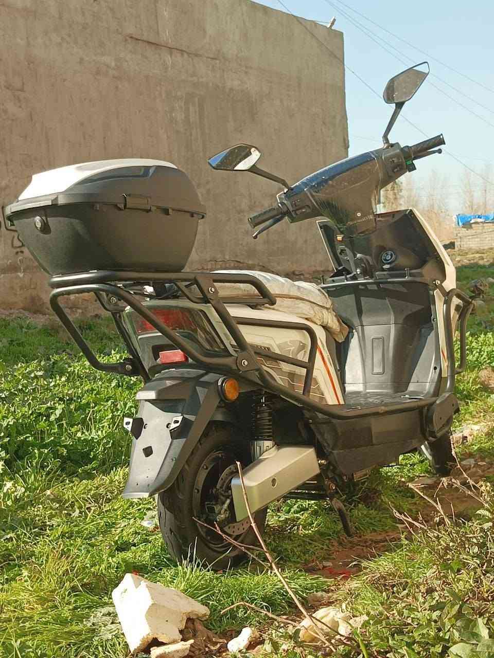 السلام عليكم
ماطور سكنس للبيع ماطور جديد فول مواصفات

السعر 750

بي بك R الرجوع للخلف
بي نضام P
سرعة الحقيقية 70
يمشيك 60كم
بطاريات جدد🔋🔋 

للاستفسار خابر على هذا الرقم
***********
مكاني موصل حي سومر
