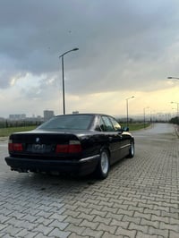 بي ام ٥٢٥ • ١٩٩٥ • السليمانية