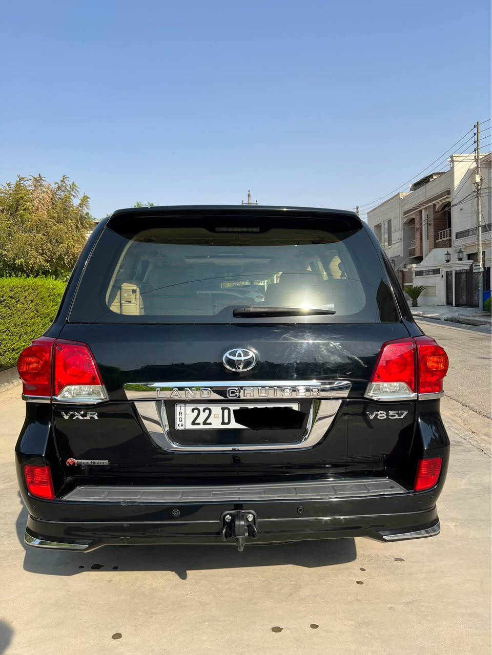 Land Cruiser 
2013 
Vxr 5.7
رەش
٣ پارچە بۆیاخ 
دوو pdr 
١٥٥ هەزاری حەقیقی رۆیشتیە 
مەکینە و گێر بەشەرت نەکریتەوە 
سەیارەکە زۆر خاوێنە 
*********** بەس وەتساپ أربيل, العراق
