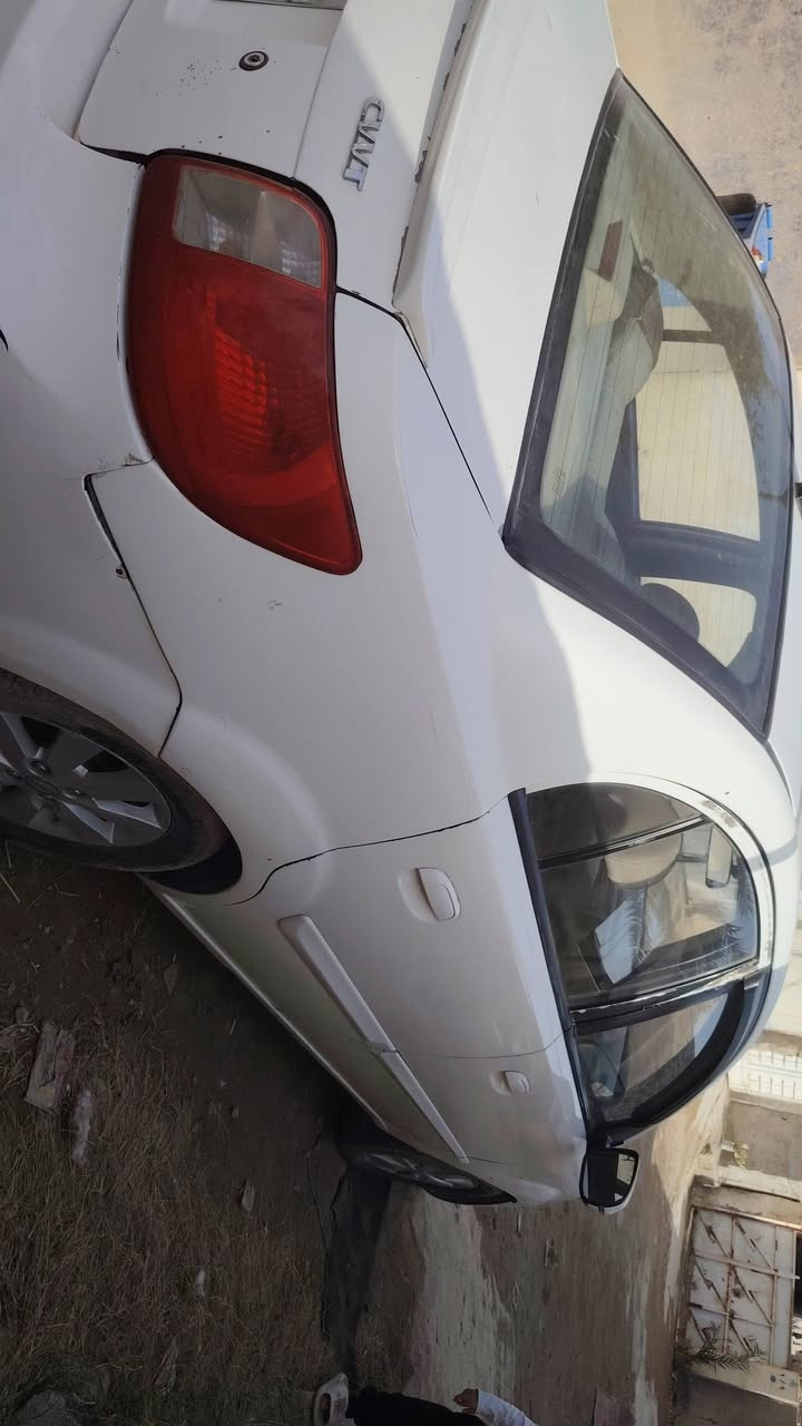 السلام عليكم عندي كيا ريو 2011 مقدس رقمها اربيل القديم صاحب السنويه كردي الوكاله خاص او عامه   باسم ولد من بغداد الحسنيه الى حق التحويل بس الوكاله 2017  بس جدده  وتحول  النقص اللي بيها الكير  النمره الخامسه مرات متاخذه والصدر تعبان وبيها ضربه جاملغ الخلفي مو حيل قويه ضربته يرادله ترتيب للمعلومات مصبوغه حزام باربيل... مكان السياره بغداد سعر ٦٠ وبيه مجال


**إذا كنت صاحب هذا الإعلان وتريد حذفه لأي سبب، رجاءا أرسل رسالة إلى الدعم الفني**