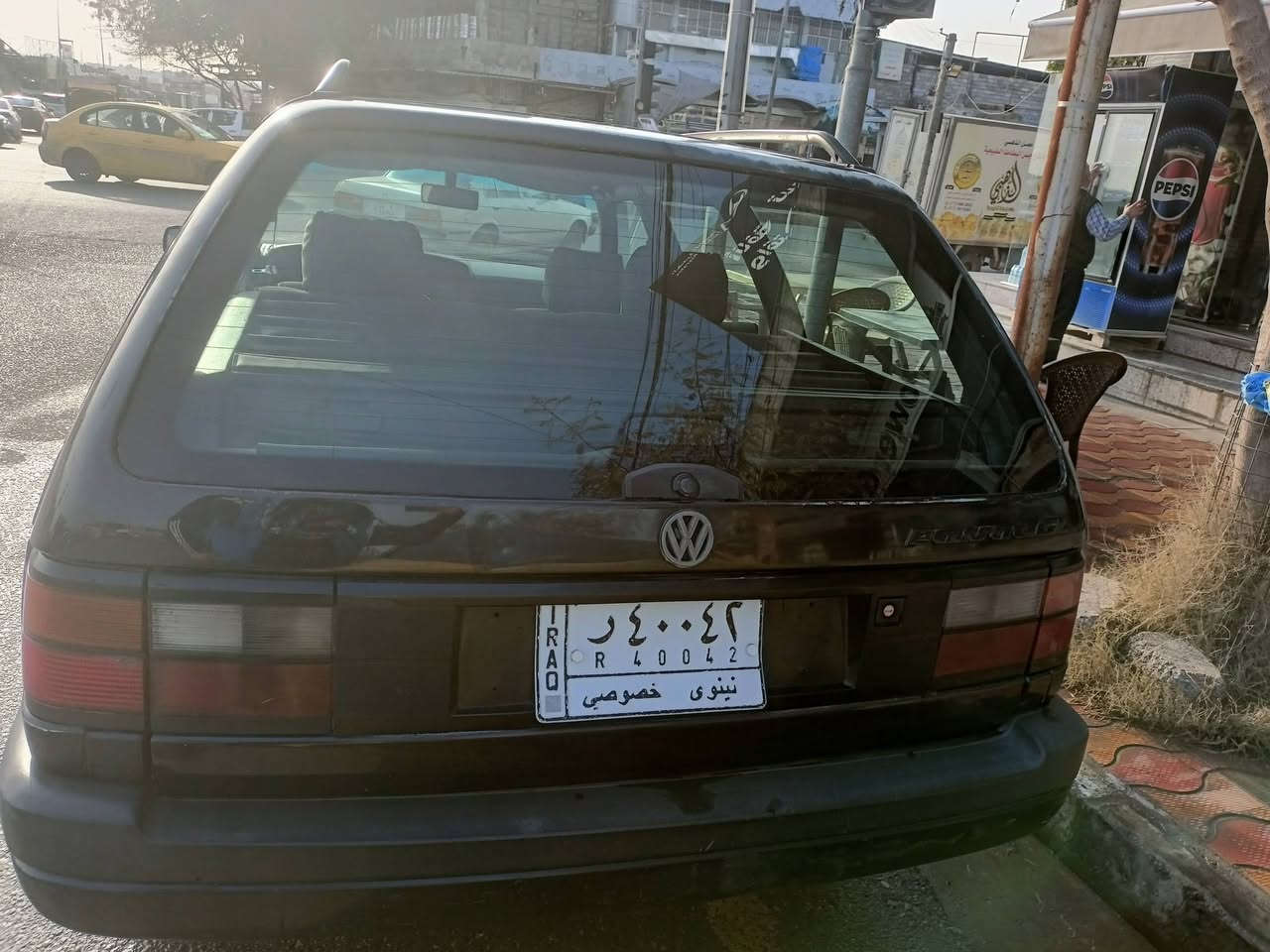 باسات موديل 1992
رقم الماني سنوية جديدة 2028
كوبون بانزين ورقي 
مكينة شرط 
كير شرط 
تبريد +تدفئة
وايرمنية كاملة
طخم تايرات 
طخم امامي خلفي جديد 
داخل وضع  شركة 
بدون صبغ فقط الدواير
شرط التحويل 
***********
