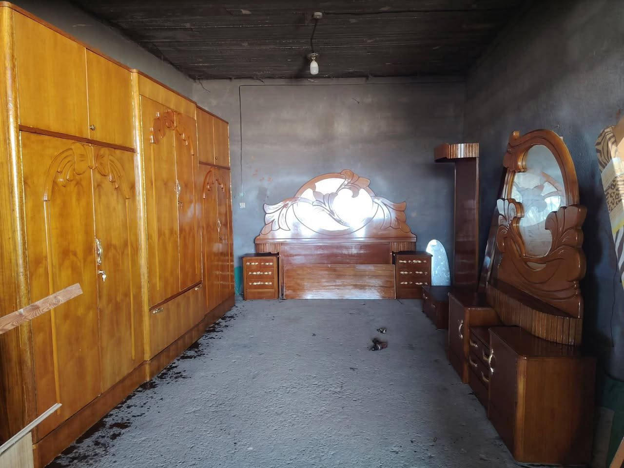 غرفه صاج طابقين بسعر مناسب 
للأستفسار راسلني خاص التوصيل والشد مجاني


**إذا كنت صاحب هذا الإعلان وتريد حذفه لأي سبب، رجاءا أرسل رسالة إلى الدعم الفني**