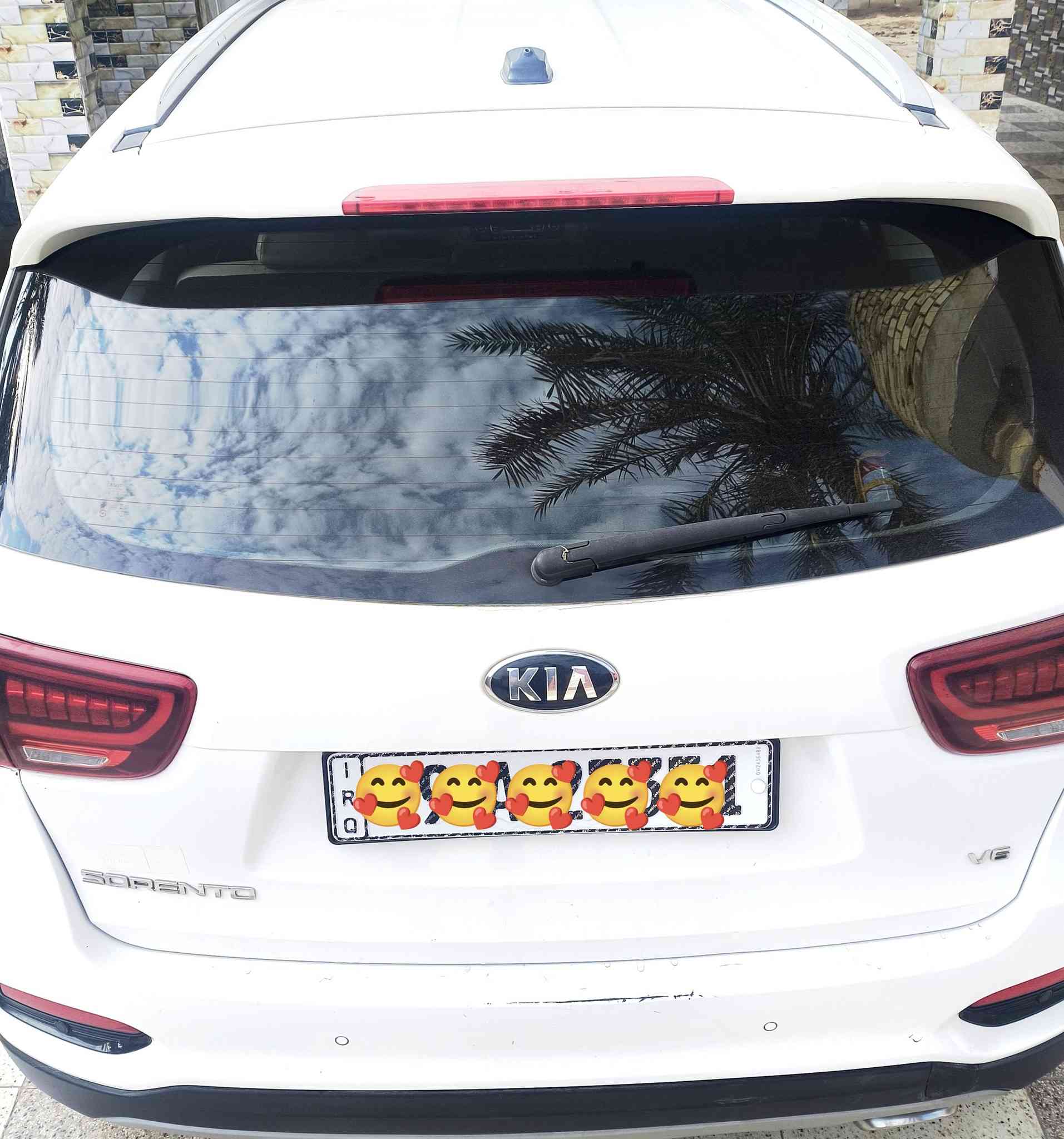 سلام عليكم سورنتو موديل 2019
خليجي كفالة عامة رقم واسط
 داخلة هزة جديدة رقم دولي
 6 سلندر —— 7 راكب
بأسمي مداور ثاني يوم 
قمارة حديد باقي المواصفات معروفة مكاني ذي قار السعر 270 مجالها حق الجيه

***********
