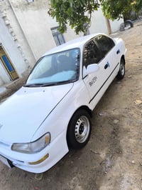 كراون  كورله موديل 1993 رقم  بغداد مشىروع وطني تحويل مباشر مكفوله من ض...