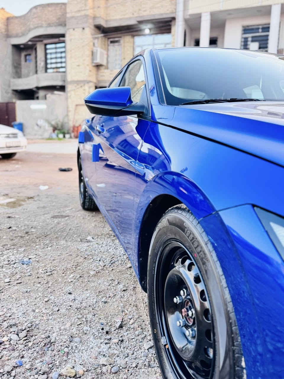 السلام عليكم
للبيع فقط بدون مراوس

النترا 2024 

وارد امريكي

ماشيه 43 ميل 

حادثهة جاملغ خلفي وثاني بي رصعه وهم صابغي ولباقي مكفول بدون أيرباك 

مواصفات

مكينة 2000 دوش

بصمة تشغيل وابواب

شاشه كبيره متصل ديجتل 

لد بلدشبول متغير

لايت زنن بلادي 3 عدسات

كار بلي 

رادار امامي

ورادار خلفي

ورادار جانبي

تحديد مسار

قياده ذاتيه

تنبيه خروج عند المسار

ولد نهاري. فول تحكم ستيرن

كير اوتو +عادي‼️. تنبيه. اهتزاز. بلستيرن 

السياره بعده بوضع الشركه ومابيه ولا نقص

رقم اربيل الجديد تحويل وكاله مضمون 

للاستفسار

السعر 155$ وبيهة مجال بسيط 

العنوان بغداد جكوك 

***********
