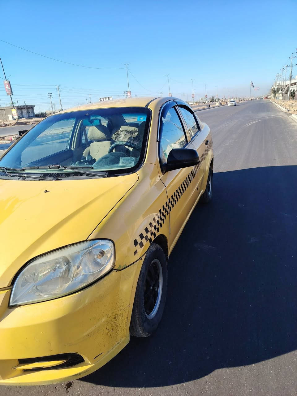 أفيو لبيع موديل 2010 مكفوله من الحادث التبديل  فقط طخات تبريد شغال تدفعه محرك وكير مكفولات رقمي واتساب *********** السعر 50 بيها مجال
