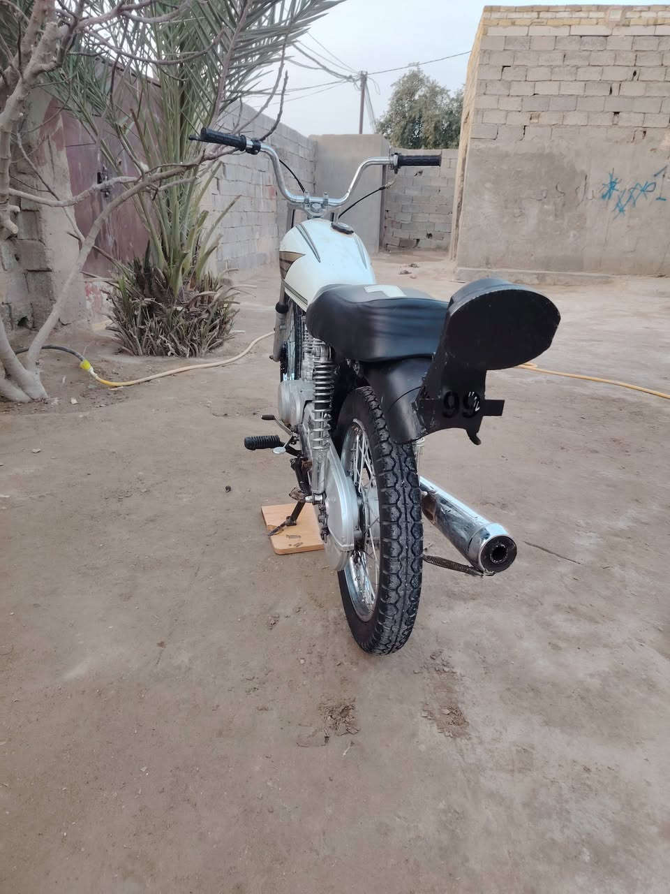 يا الله 
سلام عليكم دراجة ايراني فول مكفوله 
ما أتواجد ما أتواجد على الفيس رقمي ***********
