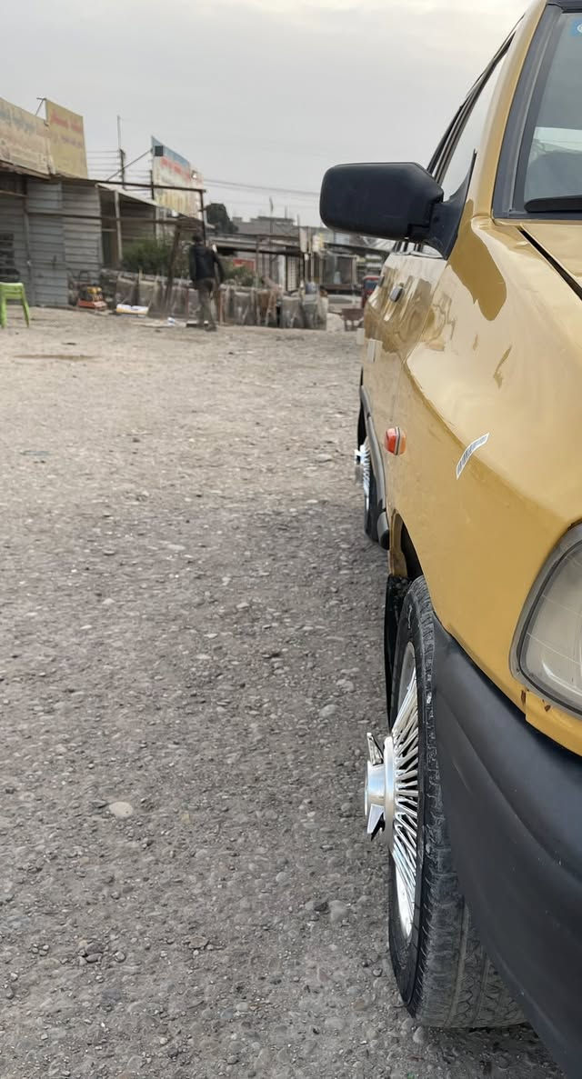 سايبا 2012 رقم بغداد انكليزي بأسمي شرط التحويل مكينه وكير خير من الله تراي وين ميعجبك سعره 26 مكاني بغداد حي النصر ***********
