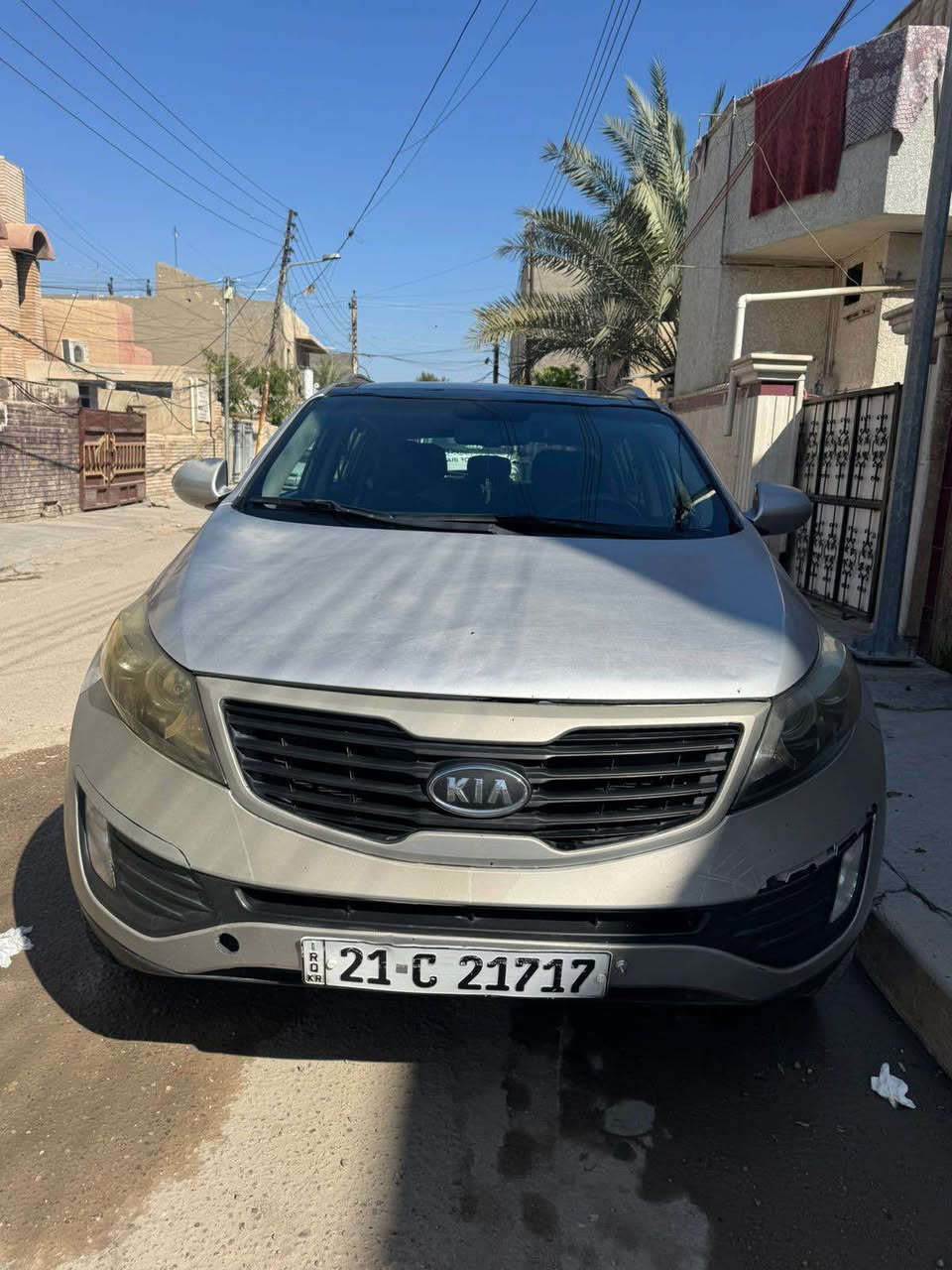 السلام عليكم سبورتاج للبيع السعر 120 و بيها مجال حك الجيه .. 
تفاصيل سياره 
موديل 2012 
كامره خلفيه 
حساس خلفي 
بانوراما
تدفه  و تبريد ثلج  و مكفول 
كير و مكينه  مكفول شي فول الفول 
كير 6 نمر 
رقم سياره سليمانيه
وكاله او تحويل 
الصدر بحاله ال 50‎%‎ 
الكشر بحاله 50‎%‎ 
للاستفسار الاتصال 
*********** بغداد, العراق
