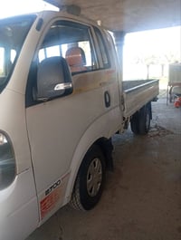 شاحنة • للبيع