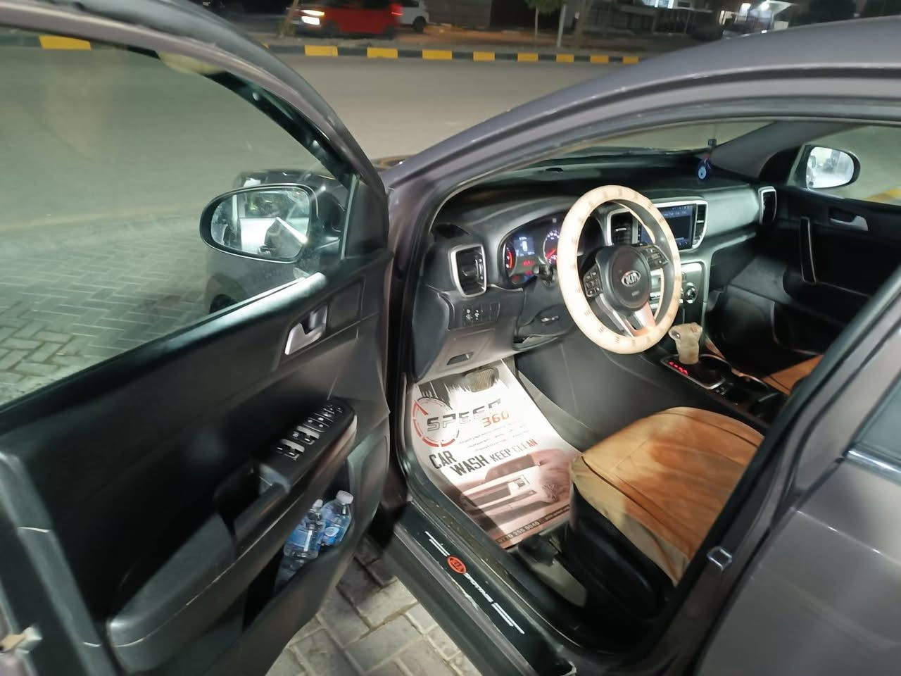 كيا سبورتج موديل ٢٠ مكفولة كفالة عامه وارد خليجي محرك دوش رقم بغداد مشروع وطني باسمي تحويل ثاني يوم ماشيه ٩٠ الف مواصفات نظام منحدرات  للاستفسار ***********
