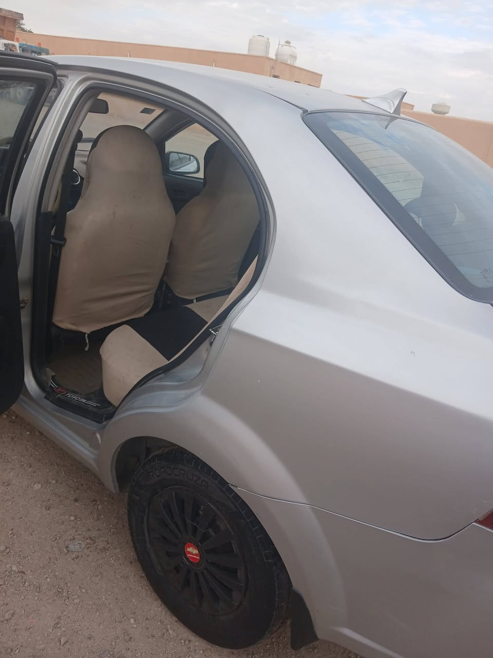 افيو خليجي موديل 2009 اوتوماتيك تخم تاير تبريد سياره جاهزه من كل شيء تحويل ثاني يوم رقم صاحب السياره *********** رجاء مكلف بالنشر الاتصال على الرقم
