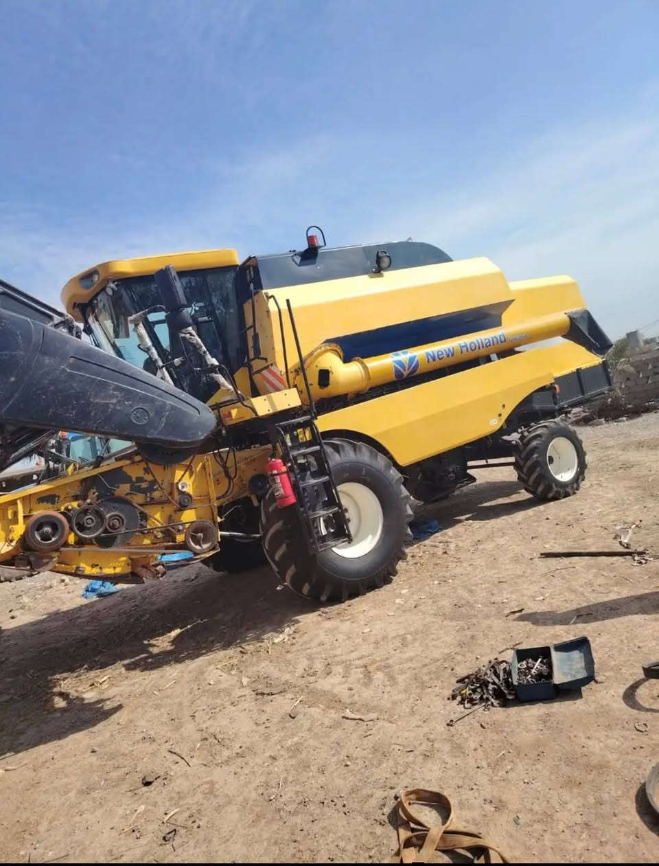 اللهم صل علئ محمد وال محمد ان شاء الله موسم خير عليكم يوجد كادر ادامه حاصدات باانواعها في كل المحافظات  ادامه من البجم للبجم مع كهربائيات كادر مختص للحاصدات ليريد ادامه بس يخابر واني خادم هذا رقمي مكاني ناصريه  ‏‪0781 076 8215‬‏
