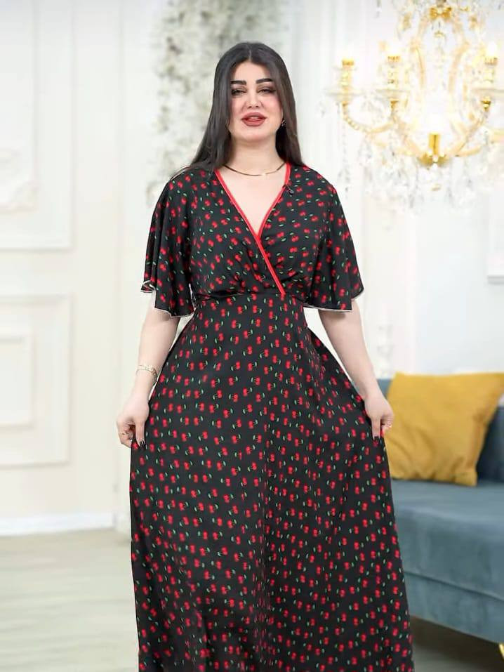 سلام عليكم ورحمه الله وبركاته
إني خياطة عندي كل انواع الموديلات مثل الي بالصور 👇واحلى 
للتواصل هذا رقمي  ***********
