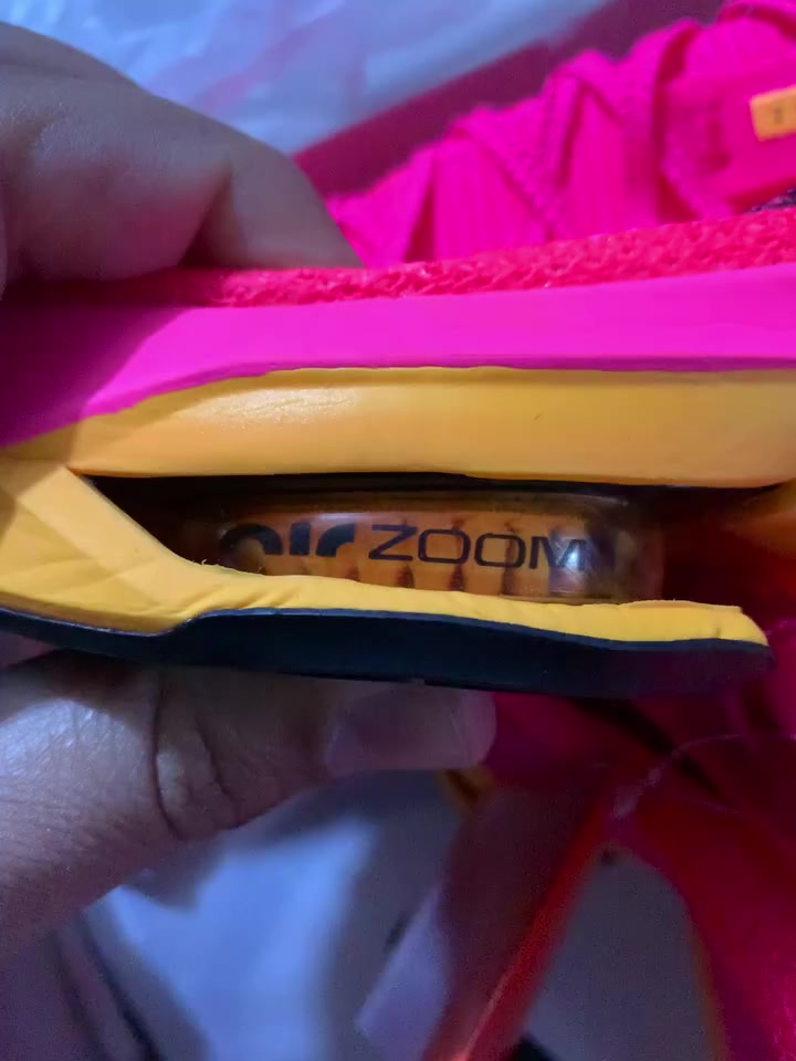 نايك زوم اكس قياس 45 طول القدم 29سم مع علبة الوكالة اصلية 100‎%‎ مع جواريب هدية السعر 50 مع التوصيل


**إذا كنت صاحب هذا الإعلان وتريد حذفه لأي سبب، رجاءا أرسل رسالة إلى الدعم الفني**