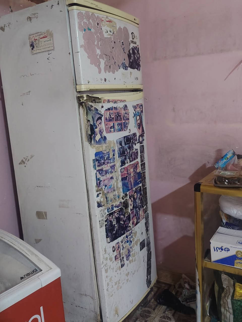 مجمدات للبيع شغالات مستخدمات السعر خاص ***********
البصرة /الزبير
