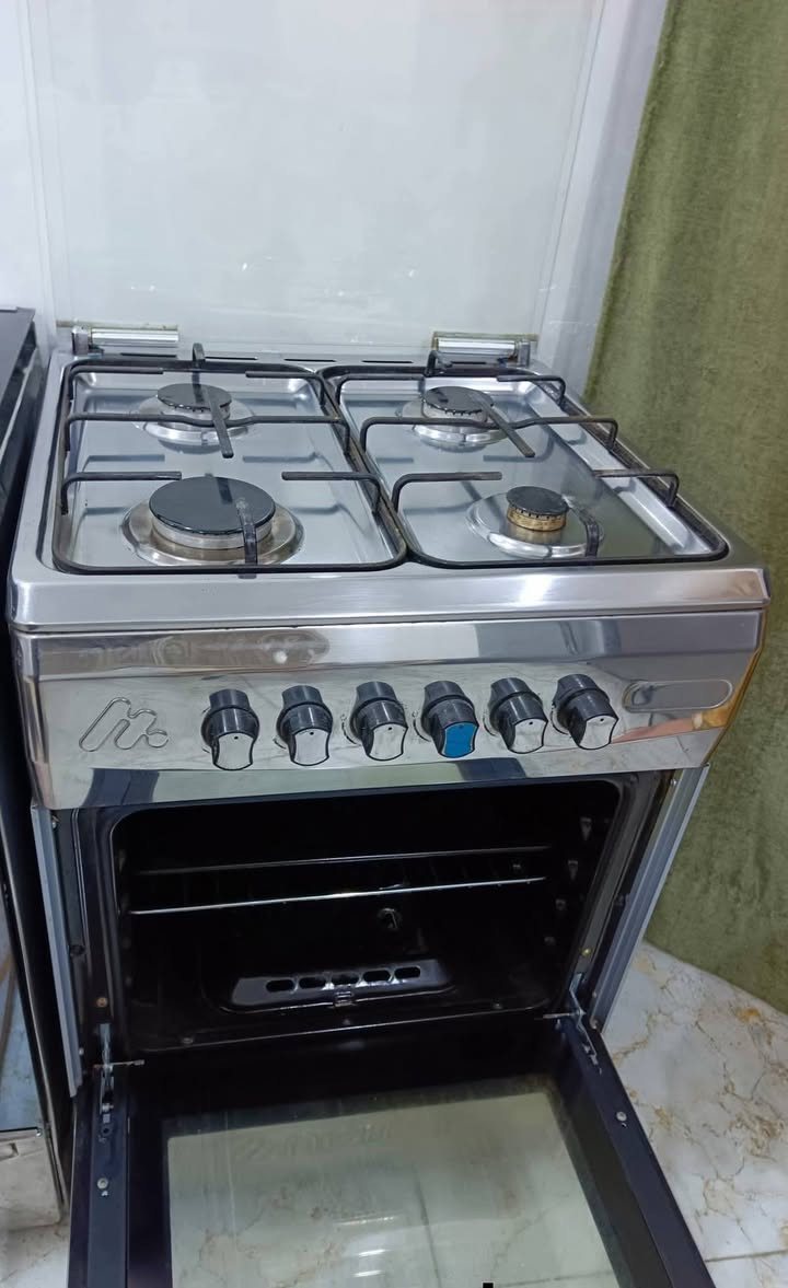 السلام عليكم
يالله اللهم صلي على محمد وآل محمد 
طباخات للبيع :
_طباخ تركي اكسبريس أربع عيون نضافه بمعنى الكلمة 
_طباخ اربع عيون نضافه فول 
_طباخ كريازي نضافه فول وشرط الفحص
_طباخ عدد  (٣) فريش نضافه فول
_طباخ ستيل شركة نوال نضيف كلش 
 وصورة تشهد كدامكم هيه تحجي نضافه

_غسالات باله للبيع
_غسالات اطفال توشيبا بلكارتون 
 _للاستفسار /مراسله خاص او اتصال على الرقم
الرقم/***********
