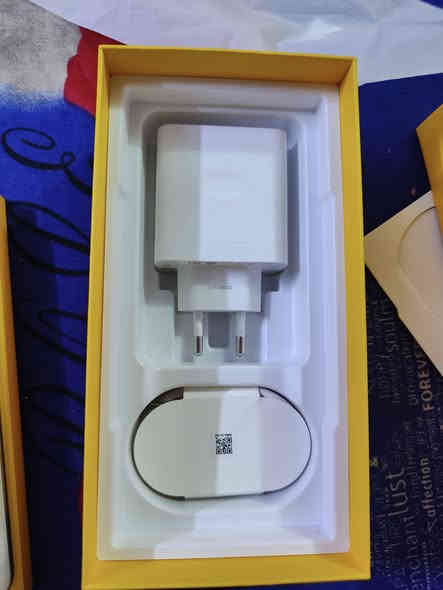 ريلمي 13برو بلاس اخو جديد
 مستخدم كم يوم ذاكرة 512%12 سعر 400 بكان بغداد مدينه الصدر سعر جديد 560 مستخدم اقل شهر رقم ***********
