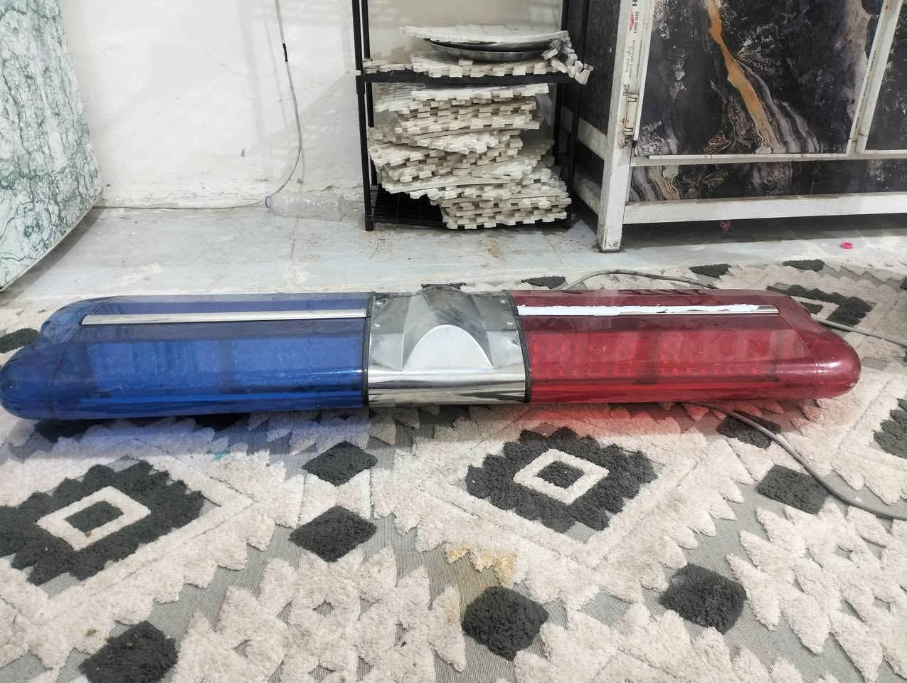 السلام عليكم
يوجدفدراليه كامله جديده كلش وجهازصافره الاصلي للبيع مكاني يغدادالامين***********
