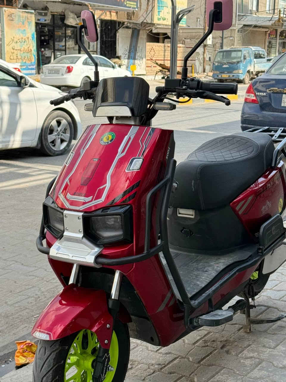 سلام عليكم دراجة شحن للبيع الدراجة نضيفة وما ماشية السعر بل خاص مواصفات الدراجة 1- ترجع بك 2- اللايت زينون عالي ناصي 3- جنطة جبيره 4-بيها لايت سكن 5- الويل الامامي والخلفي بلادي 6- هورن 7-جكات امامي خلفي فول 8- اربع اشاير يمين ويسار 9- نظام بارك 10-ثلاث نمر 11- السرعة 99    12-6بطاريات الحجم الچبير الدبل


**إذا كنت صاحب هذا الإعلان وتريد حذفه لأي سبب، رجاءا أرسل رسالة إلى الدعم الفني**