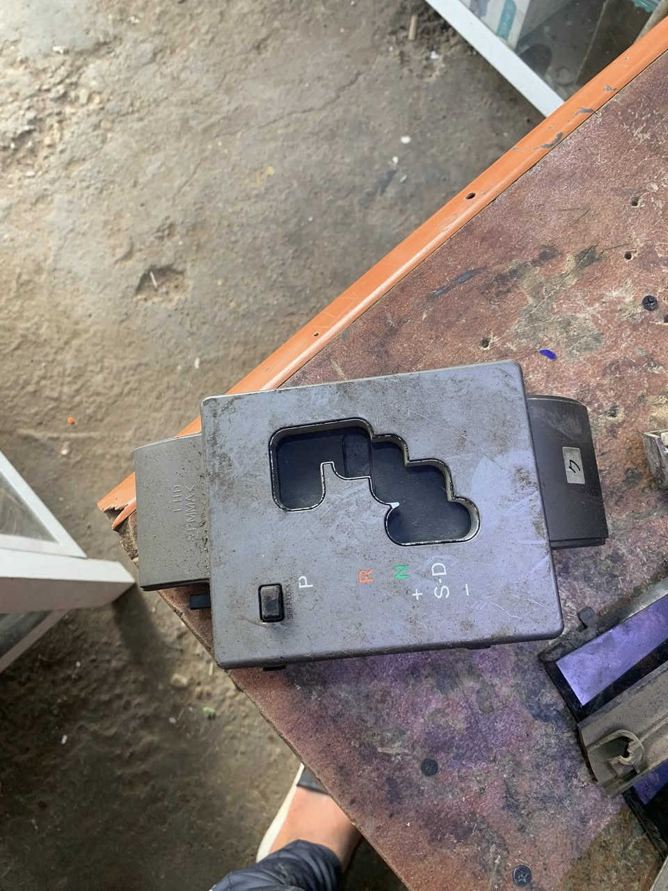 السلام عليكم
متوفر غراض دشبول جكساره 
فقط الي بالصور للبيع شغالات وعالفحص 
أسعارهن مناسبه 
الموقع/ بغداد قضاء التاجي


**إذا كنت صاحب هذا الإعلان وتريد حذفه لأي سبب، رجاءا أرسل رسالة إلى الدعم الفني**