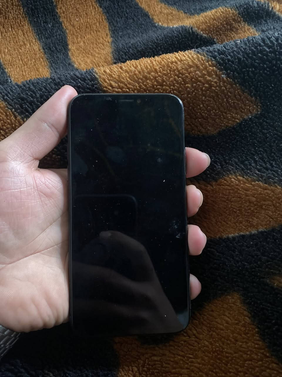 جهاز ايفون x عادي مبدل شاشه وبطاريه وضهر مفطور 180 وبي مجال *********** النجف شارع مدينه
