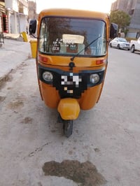 تكتك 22للبيع مكلف بلنشر هاذ رقم راعيهه للتواصل  اتصال او واتساب0771426...