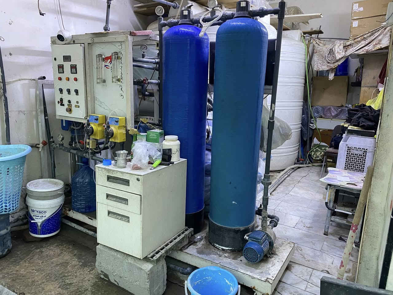 السلام عليكم
من رخصة صاحب الكروب 
المحطه متكامله مع البلجرات 
و الغسل العكسي  
محطه للبيع ام الف لتر
المنبرين جديد امريكي املاح 4
مع تانكيات( عدد 2 ) 5.500 لتر خمسة آلاف و خمسمائة لتر سعودي 
 البدائي و العامودي  ماطورات  ايطاليه
مع ماطور اساله مع ميز ترس الدبات 
السعر يتم بعد الفحص والمشاهده  والشراي يتصل 
سبب البيع عدم التفرغ  
مكاني بغداد الحرية قرب ساحة عدن
غير متواجد على الفيس 
الاتصال على الرقمين التاليه

0790 120 817

الاتصال على الواتساب 

‭      0771 788 3797‬
