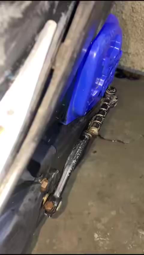 سلام عليكم من رخصت الادمن  ماكس منغولي للبيع او مروس دراجه خير من الله سلف هندر مكينته 55 بلادي مكاني بغداد سبع البور للستفسار *********** ما متوجد عل فيس
