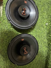 سماعات jbl ستيج 3 وكاله اصلي استعمال اسبوعين للبيع 250 الف بغداد الشعب...