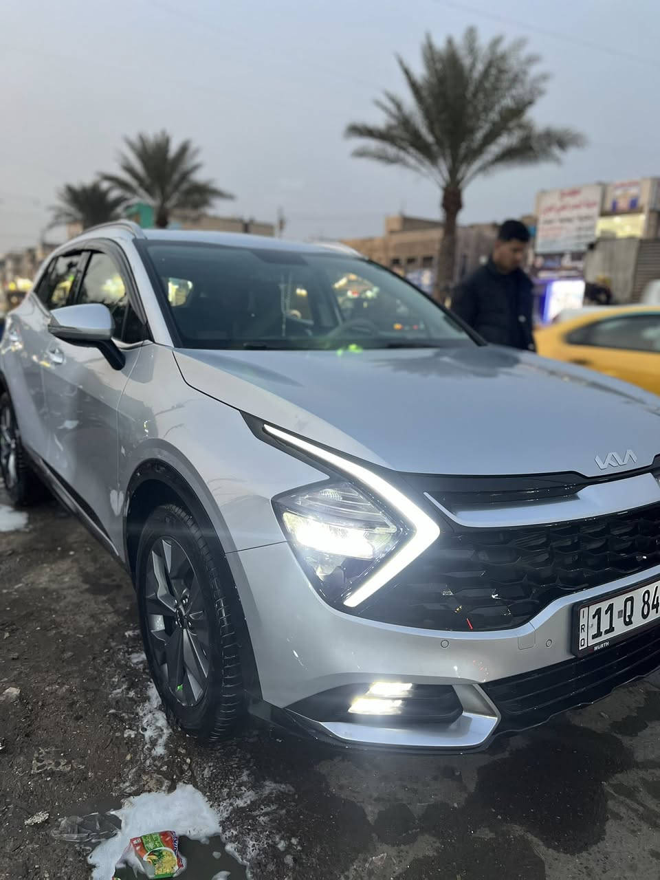 سبورتج 24 خليجي 
فول مواصفات عده البانوراما
ماشية 9 الاف زيرو جديده كولش 
مكفوله كفالة عامة 
مدوشمه ارضيه وكشنات وابواب وصندوق جاهزه مال جناي 
بصمة ترحيب مري شفط تشغيل عن بعد كشنات كهرباء وهيتر كشن هيتر استيرن مودات سياقة واهواي بيهه مواصفات بعد سعرهه 22600$ 
مكانهه بغداد م الصدر 
***********
