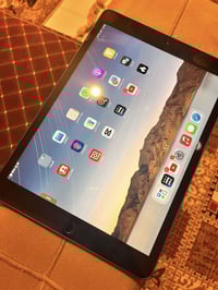 ايباد 7 • ٣٢ جيجا • قفل