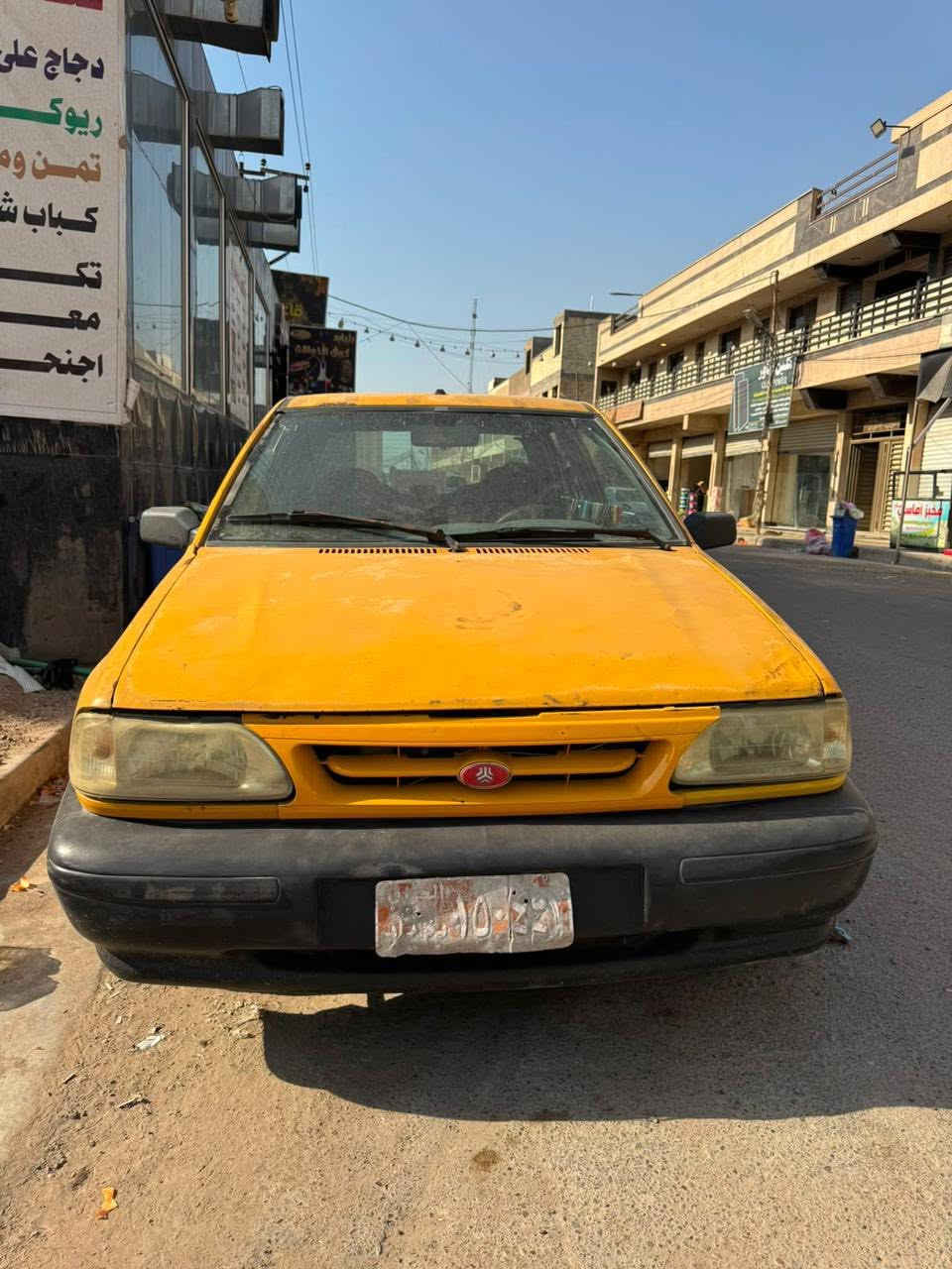 سايبه 2012
كوم حديد 
عطلانه
رخيصه وعله كد فلوسك
ب800الف وبيهه مجال"
***********

