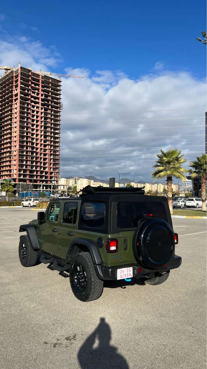 رجاء ما اكسر سوق و ما اكسر بحلال العالم عندي ضروف و محتاج الكل يعرف بالعراق كلها ماكو هيج سعر و اتحدى و صاحب كلامي يلي يجيب مثل حادث سيارتي و مثل نظافة سيارتي و مثل مواصفات هيج سعر راح ابيع سيارتي ١٠ اوراق جوا سعر سيارته🔥💣
صور الحادث موجود في المنشور و كاتب كامل تفاصيل😍
ضروف❌ضروف❌ضروف❌ضروف❌ضروف❌
سيارة بدون صبغ ابد فقط بارد حافة جملغ امامي فقط⚠️
JEEP WRANGLER 2024 WILLYS 4XE AWD✅
(شاشة كبيرة/كشنات تدفئة/دبل اكسن/فصل اكسل….)💯
اطلع اي نقص من سيارتي اطيح لك ورقتين بعد شتريد😴
سيارة بيها ٣ انضمة يعني (شحن و هايبرد و بنزين)☘️
سيارة وارد امريكي كل ارباكات سليمة ما عدا ستيرن👌🏻
باقي سيارة مكفولة كفالة عامة حتى من تايرات شرط 🙏
مكفولة من( كير/محرك/تبريد/كهربائيات/دبل اكسن..)🚘
سيارة رقم موقت تترقم محافظة شمالية حسب قناعة🥇

رجاء كل تفاصيل سيارة مذكورة لا تعبني و لا تعب روحك تريد نتعامل معاملة خابرني و ٢٤ ساعة بخدمتك تدلل🌹
سعر السيارة 278$ ورقه مجال للطيبين💐
 *********** سميل, دهوك
