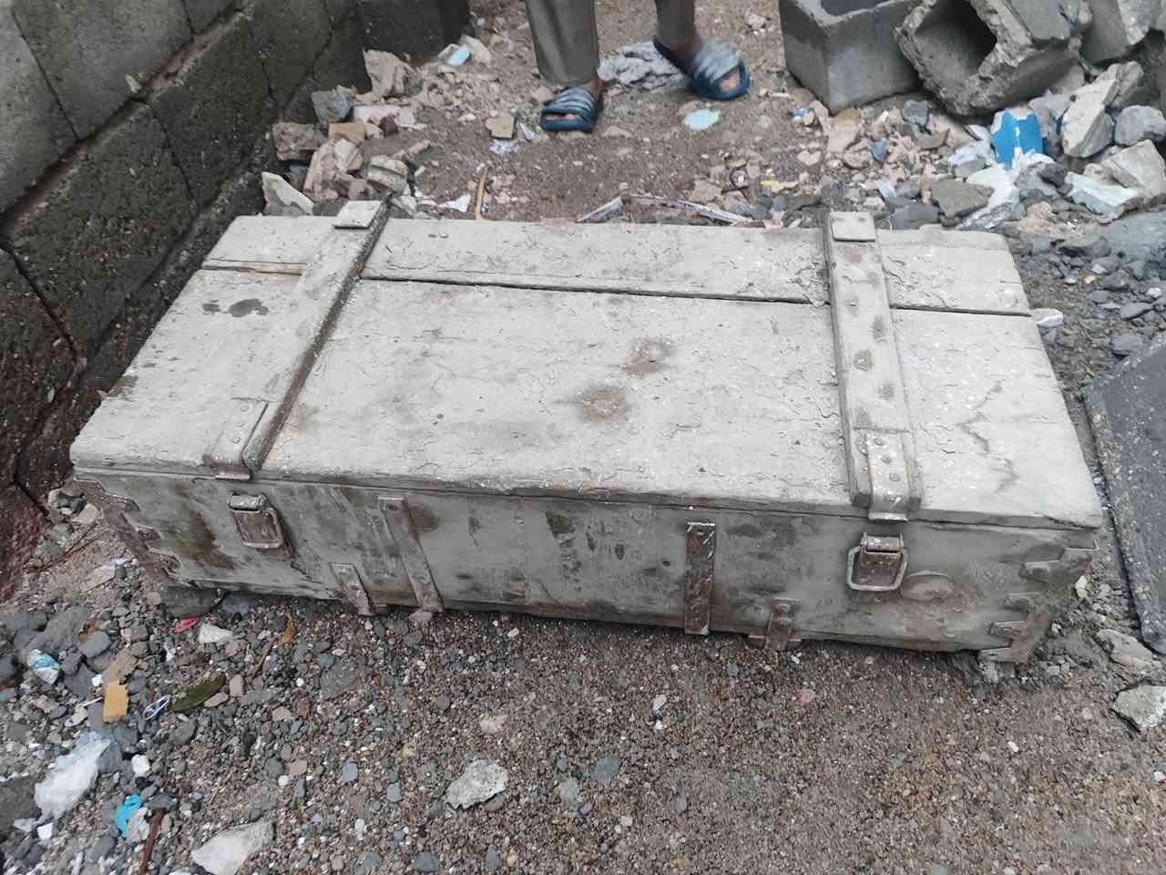 صندوك عده حجم جبير جديد لا كسر ولا فطر هوه والقفاله مالته سعر 30 مكاني بغداد تاجيات كلشي مابي بس عوزه تنضيف الن اني مخلي ب صطح ***********
