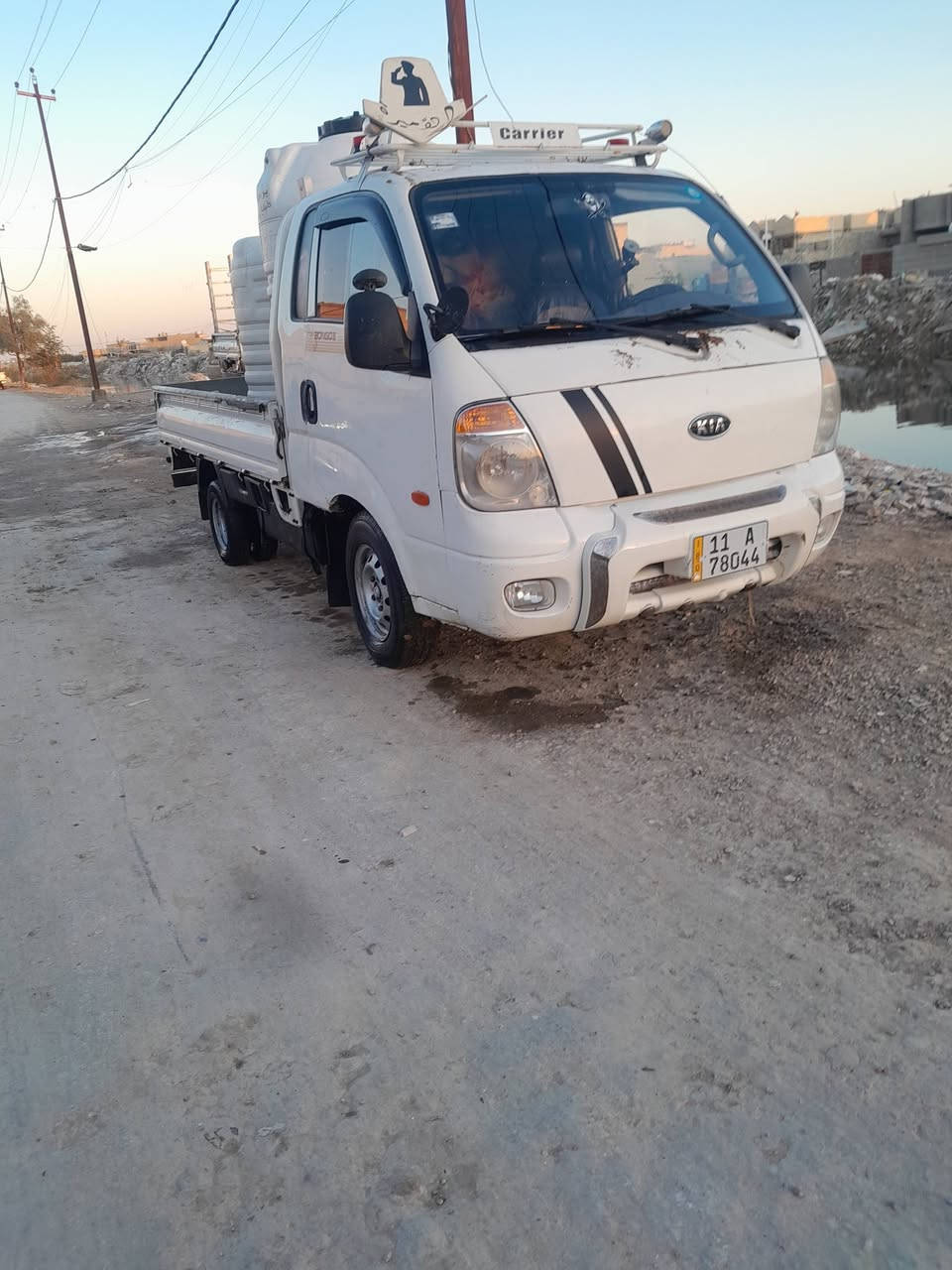 السلام عليكم كيه حمل مسكر طربه مكينه جديده صارله ٦ تيام من شديته صدر جديد سياره جاهزه ***********
