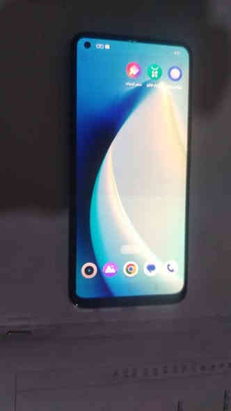 سلام عليكم 
جهاز ريلمي 8 للبيع 
جهاز شاشه ماله طابعه 
سعر 90 وبي مجال 
مكلف بل نشر هاذ رقم 📱 صاحبو
***********
