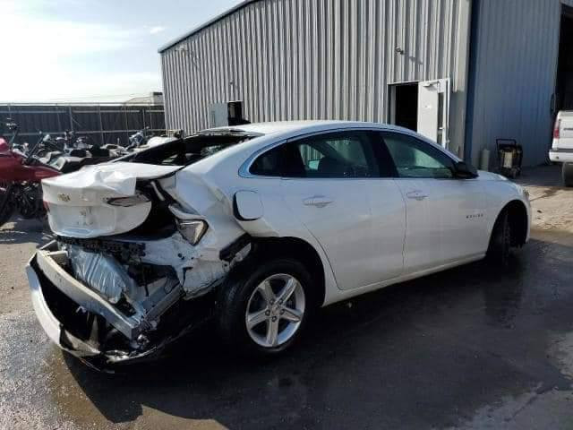 سلام عليكم اخوان
ماليبو ٢٢ ماشيه ٣٣ كم 
محرك ١٥٠٠ تيربو 
حادثهه موضح كدامكم 
مكانهه بغداد الاعضميه 
سياره جاهزه ع اخر حبايه 
رقم بغداد ب اسمي 
السعر ١٢٠ وبيه مجال 
اليحب يتصل أو يراسلني وخادم اني 

اتصال 
‏‪***********‬‏
