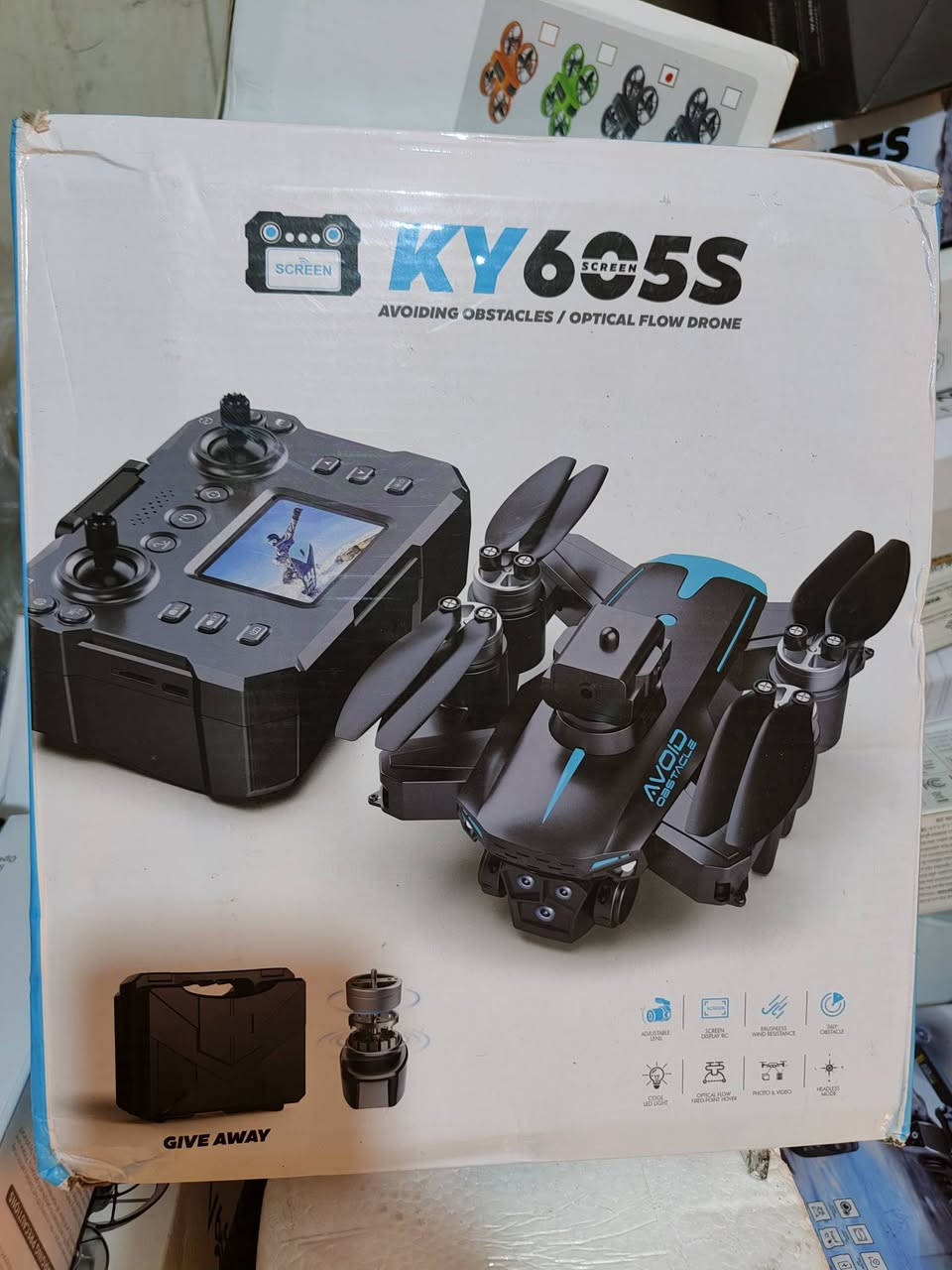 جديد لوك شرط الفحص والطيران 
مزاد ابيع لاعلى سعر وزاد الله من زاد
خلي سعرك وطب اعتمد وتدلل 
توصيل متوفر لكل المحافظات 
المواصفات

محركات برشلز وجوستك شحن وشاشة تصوير ورام اصلي مع كارت ريدر اصلي مع جنطة مدرعة 

طائرة درون K12MAX (إصدار 2026  الأحدث)
طائرة رباعية المراوح (Quadcopter) قابلة للطي، مزودة بكاميرا مزدوجة بدقة 4K HD ونظام نقل صورة مباشر (FPV).
المواصفات الأساسية:
جودة التصوير: كاميرا مزدوجة بدقة 4K HD لالتقاط صور ومقاطع فيديو عالية الوضوح.
نظام التحكم: جهاز تحكم عن بعد مزود بـ شاشة عرض مدمجة.
الاتصال: دعم تقنية Wi-Fi بتردد 2.4 جيجاهرتز لنقل البث المباشر (FPV).
مدة الطيران: بطارية توفر وقت طيران يصل إلى 15 دقيقة متواصلة.
التصميم: هيكل قابل للطي لسهولة الحمل والتنقل.
المميزات التقنية:
مثالية للمبتدئين: تدعم وضع Headless Mode (توجيه الطائرة بغض النظر عن اتجاه مقدمتها) مما يسهل التحكم بها.
الحركات البهلوانية: القدرة على أداء شقلبة كاملة بـ 360 درجة (3D Flip) بضغطة زر.
الثبات: استقرار عالي أثناء التحليق بفضل الأنظمة الذكية.
محتويات العرض:
طائرة درون موديل K12MAX لعام 2025، جهاز تحكم عن بعد، ونظام تصوير احترافي، وهي مصممة لتجمع بين سهولة الاستخدام للمبتدئين والأداء القوي للهواة.


**إذا كنت صاحب هذا الإعلان وتريد حذفه لأي سبب، رجاءا أرسل رسالة إلى الدعم الفني**