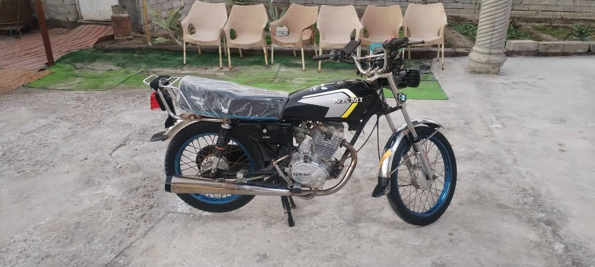 سلام عليكم دراجه محرك200 جاهزه من كلشي سلف نكره ويلاه فافون كهربائيات كلها شغاله السعر 750 وبيها مجال حك الجيه العنون بصره قضاء الامام الصادق *********** متواجد واتساب وتصال مكلف بنشر
