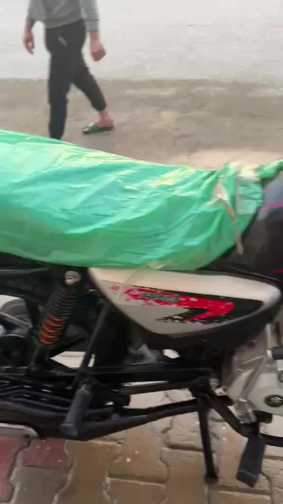 سلام عليكم دراجه بوكسر موديل ٢١ مرقم سنويه لوحه ديالئ دراجه مكفوله كفاله عامه جانت بلحجز دراجه جديده بمعنئ الكلمه مابيه اي نقص الشراي يتصل *********** مكاني ديالئ بعقوبه
