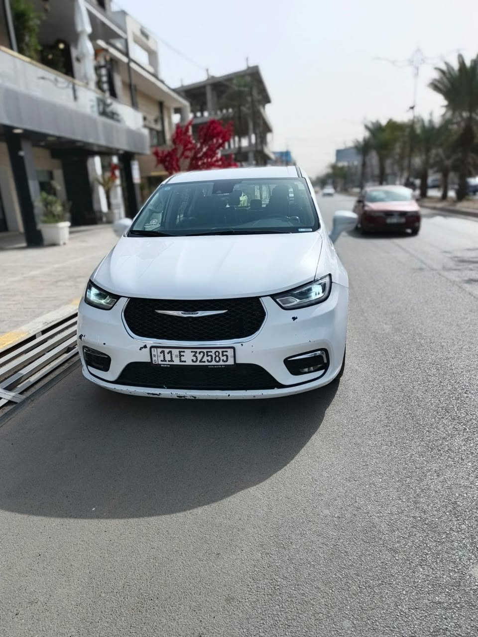 السلام عليكم 
كلايسلر باسفيكا موديل 22 للبيع فقط هايبرد و بلك ان رقم بغداد فول مواصفات عدى الفتحه  حادث دعاميه اماميه فقط. وبيها قطعه كلير من امريكا سعرها 260$.   مكانها بغداد شارع السعدون 
***********
