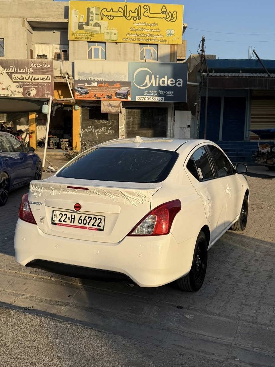 سلام وعليكم
كلشي اكو بسوك عجبتك كل الهلا معجبتك اعبر المنشور ميحتاج صير ابو سوك براسي 

نيسان صني موديل 2021 هندي علامة شاصي الزركه المرغوب 
سياره كلين حتى دعاميات بيها فقط تعديل بارد اربع اصابع وكم فعصه حيل خفاف ميبينن وقمارتها مابيها ايشي سياره مناقصها برغي كلها شغال وجديد ما ملعوب بيها ايشي من شركه بعدها بلاد 
سياره رقم وسنويه وهزه وفحص كله جديد وبسمي سياره جديده جديده 
ممتواجد علفيس اتصل ودلل 
*********** 
السعر 118 
 ***********
