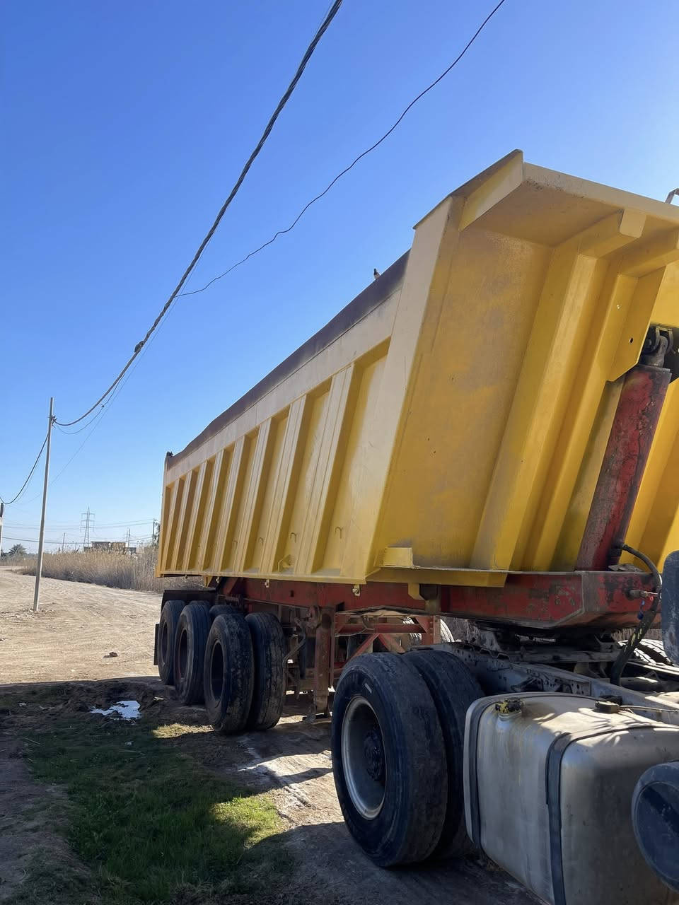 سلام عليكم عربانه البيع جابر ٢٠٠٨   سعر ١٥٠ بيه مجل 

***********
